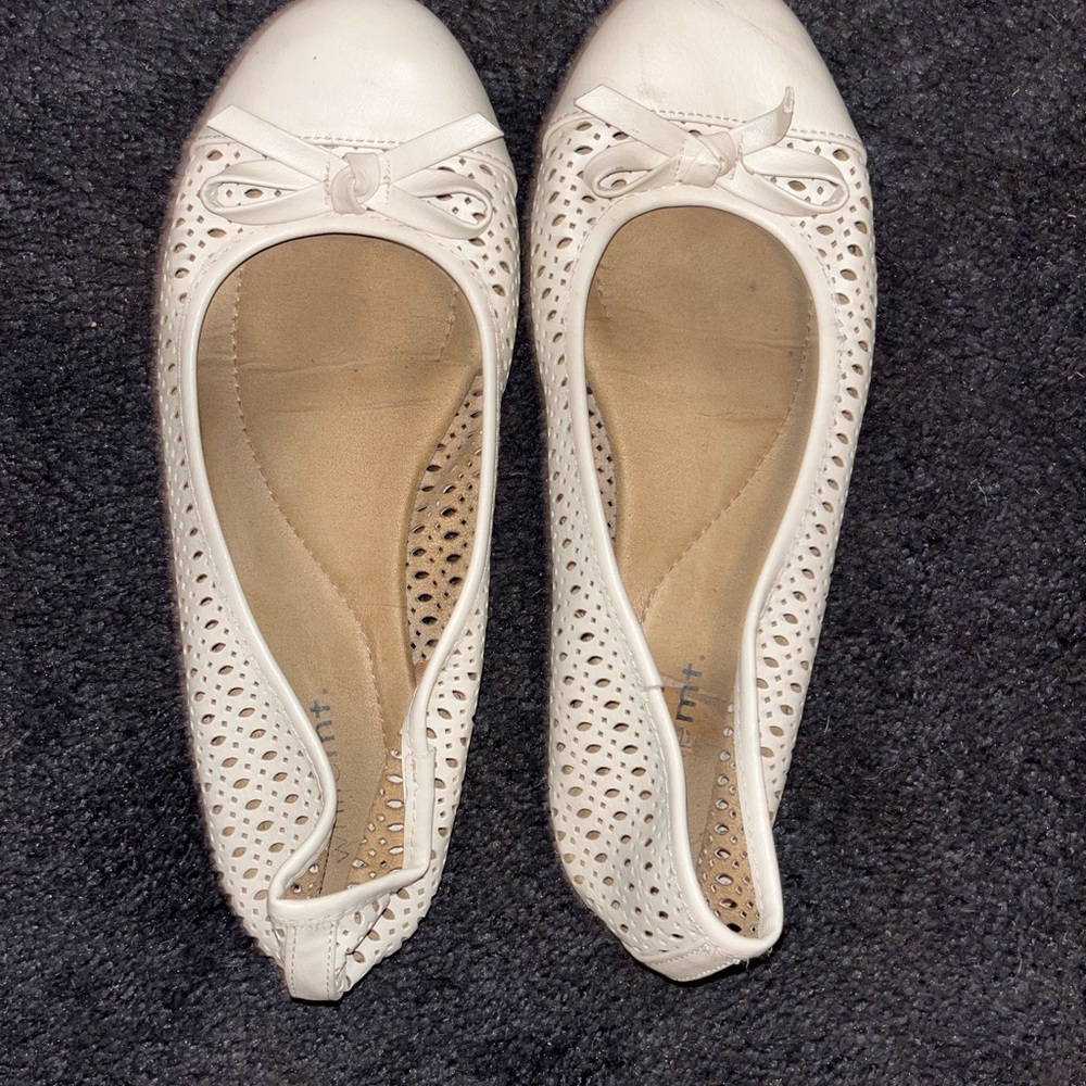 Chic White Perforated Ballet Flats